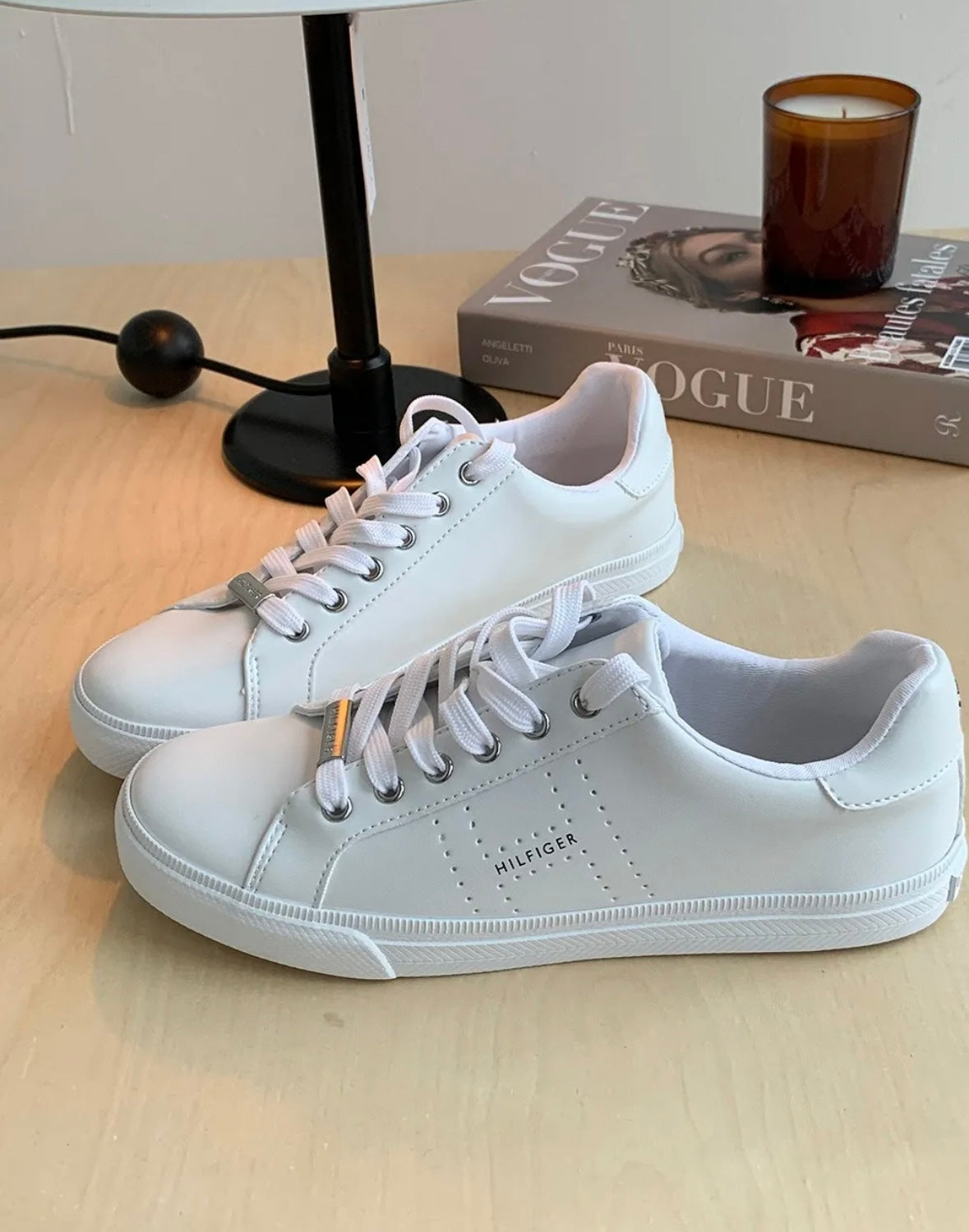 Women's Lustern Sneaker