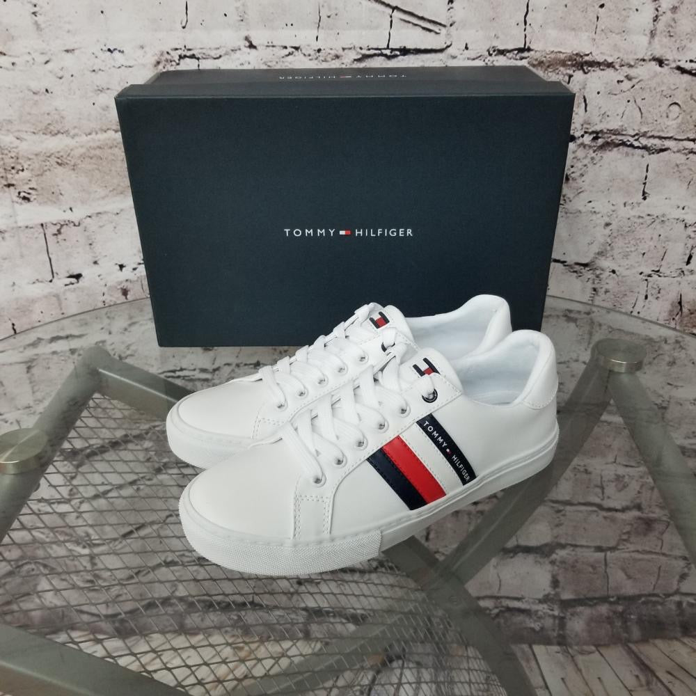 Women's Lawson Sneaker
