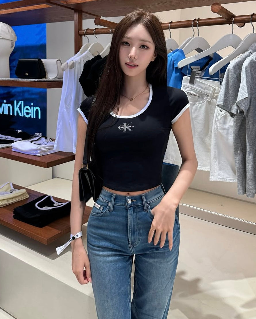 Women Monologo Graphic Slim Tee