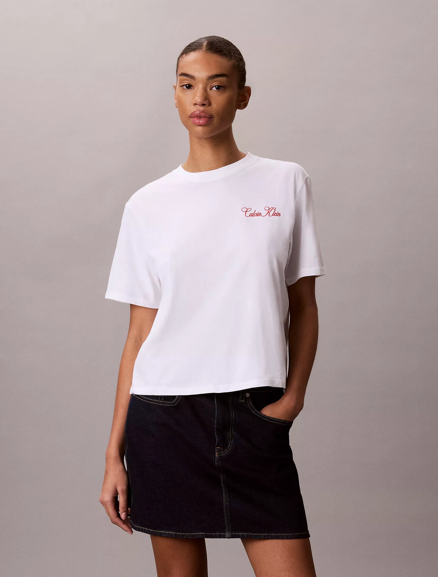 Women Cursive Calvin Klein Graphic Boxy Tee