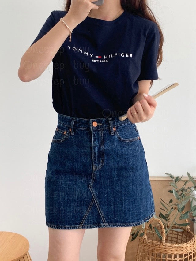 Women Script Logo Tee