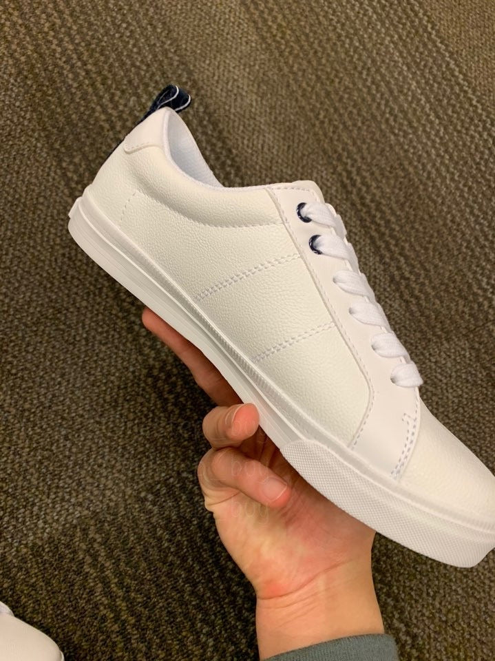 Women's Lila Sneaker