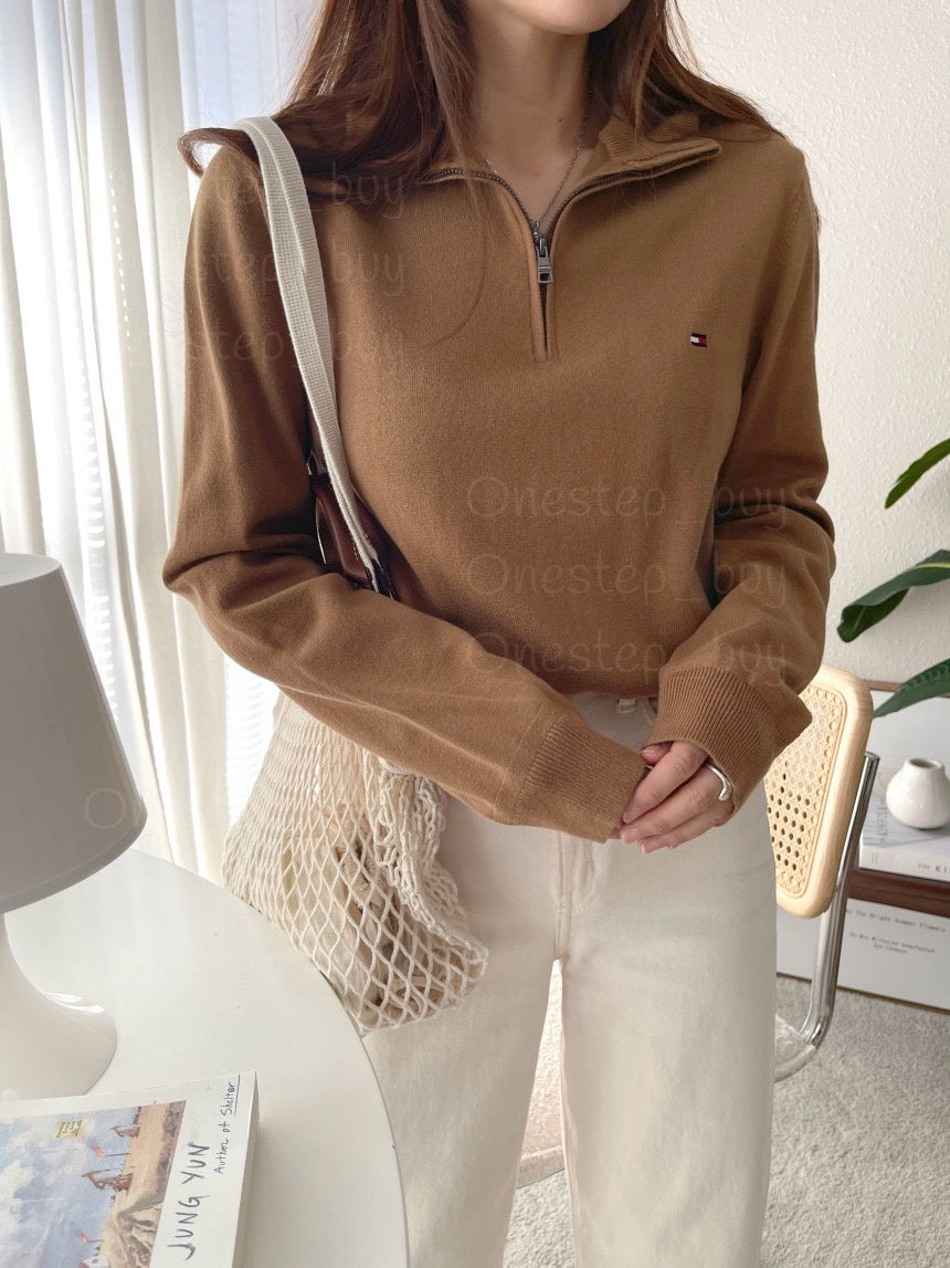 Men Solid Quarter-Zip Sweater