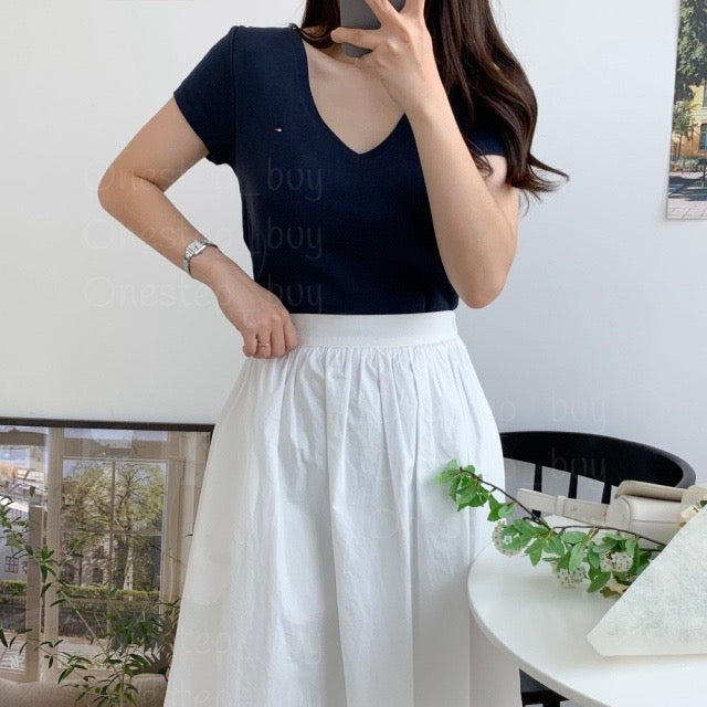 Women Vneck Tee
