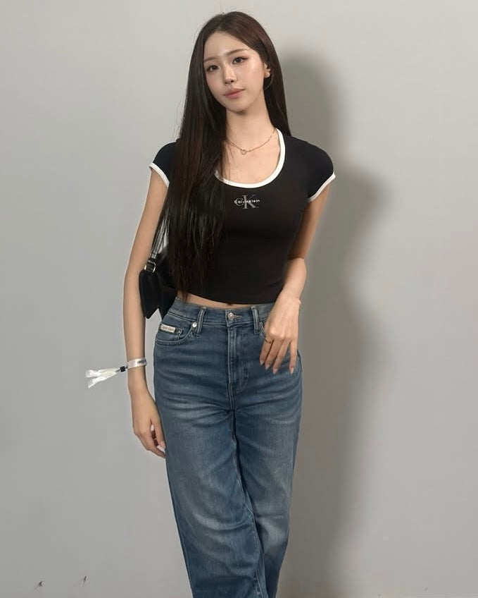 Women Monologo Graphic Slim Tee