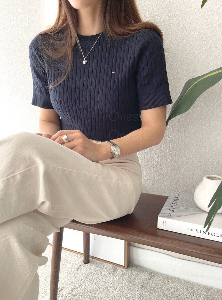 Women Short Sleeve Cable Knit Sweater