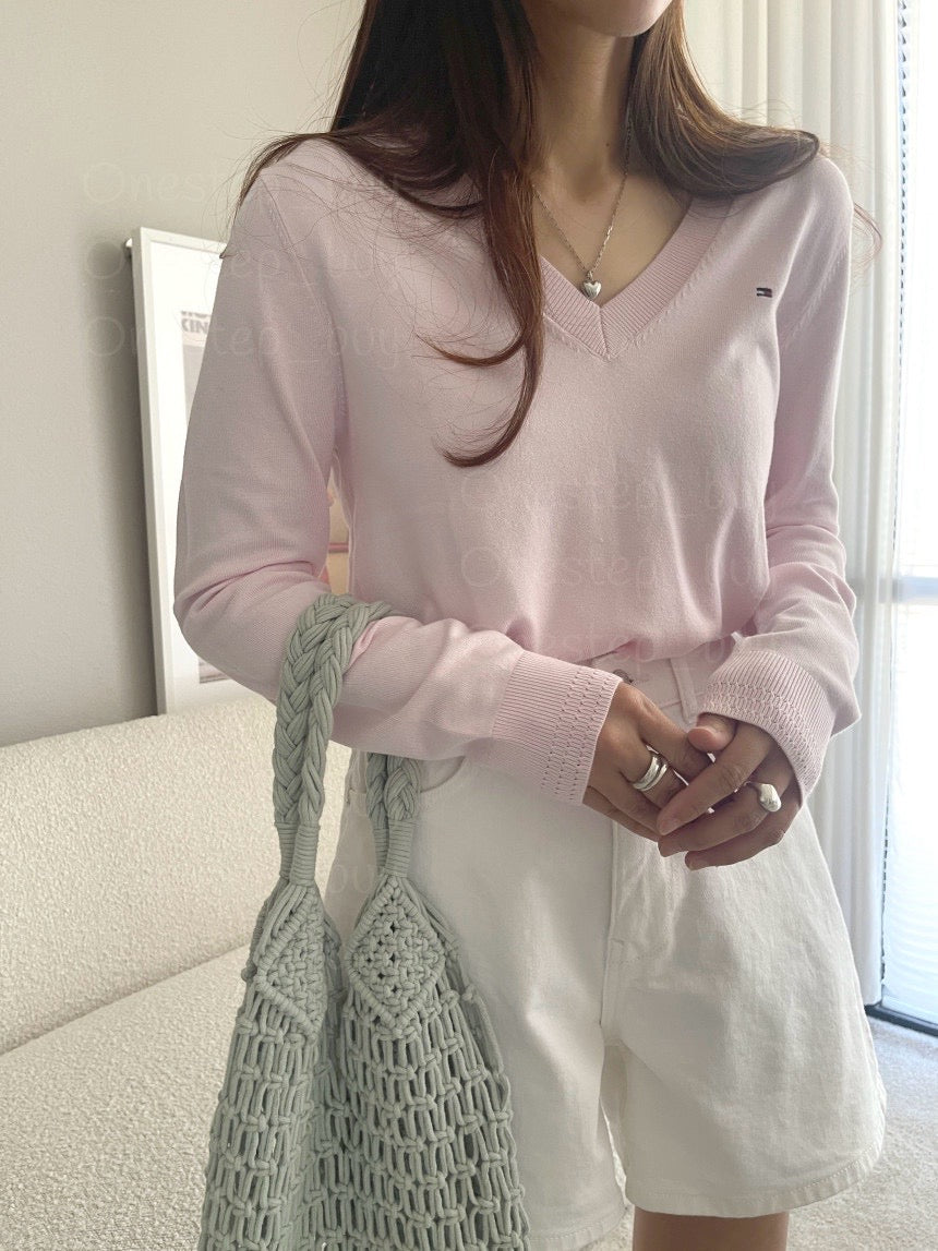 Women Vneck Sweater