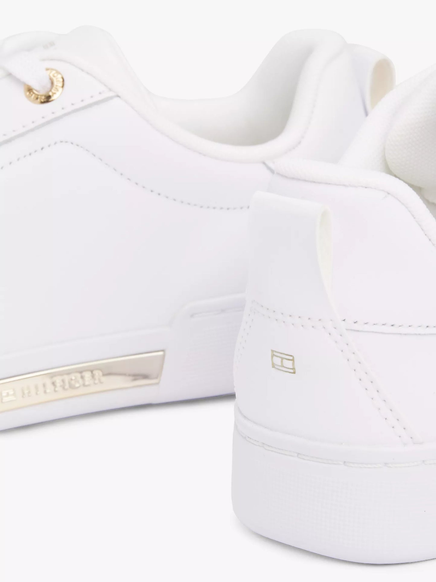 Women Hilfiger Logo Leather Sneaker