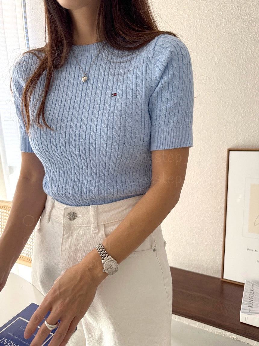 Women Short Sleeve Cable Knit Sweater