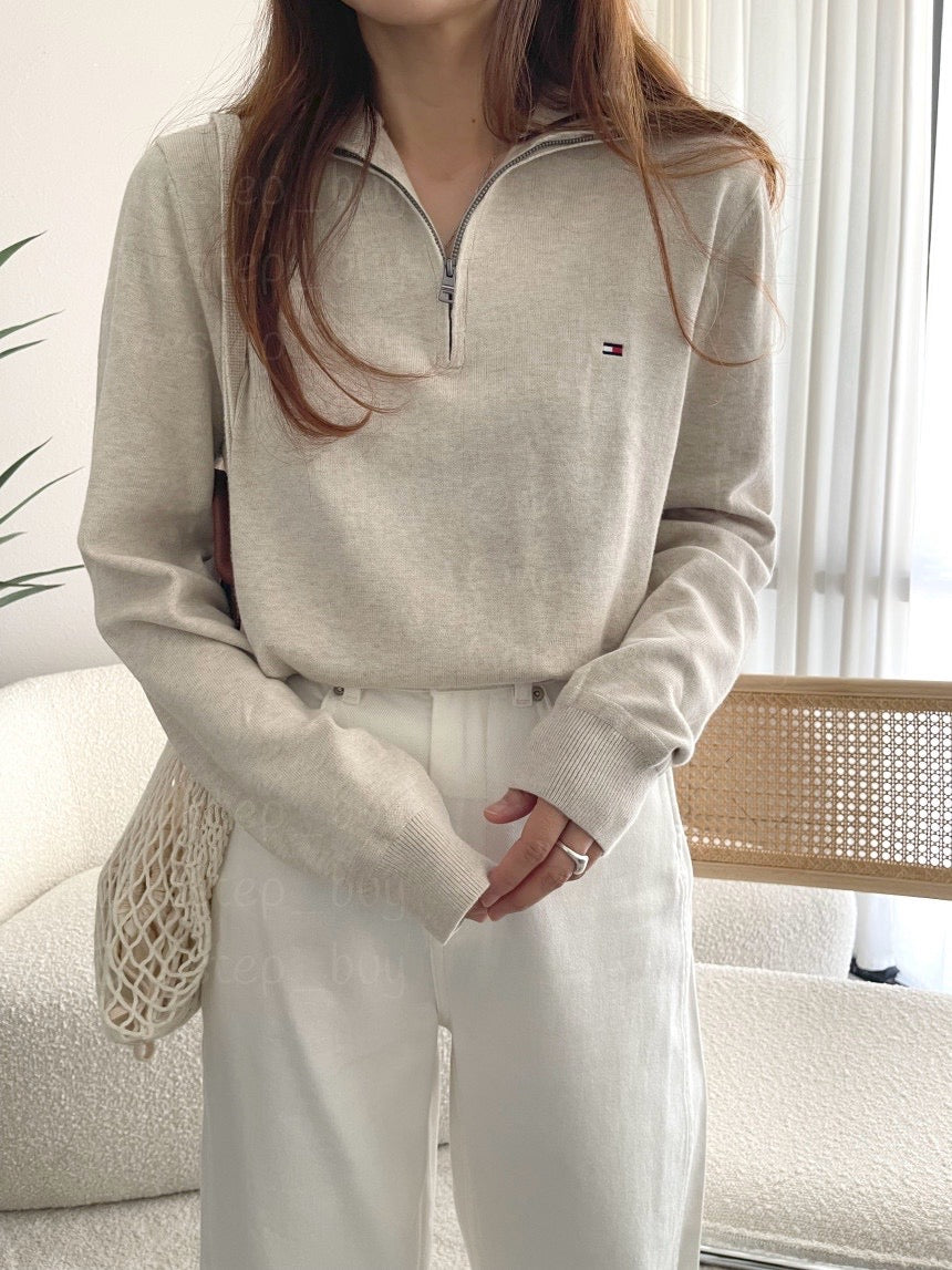 Men Solid Quarter-Zip Sweater