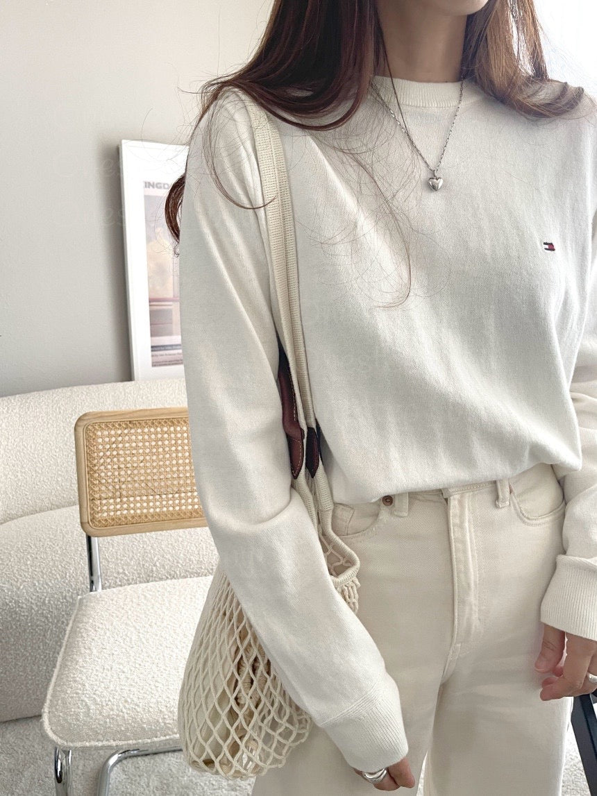 Men Solid Crewneck Sweater