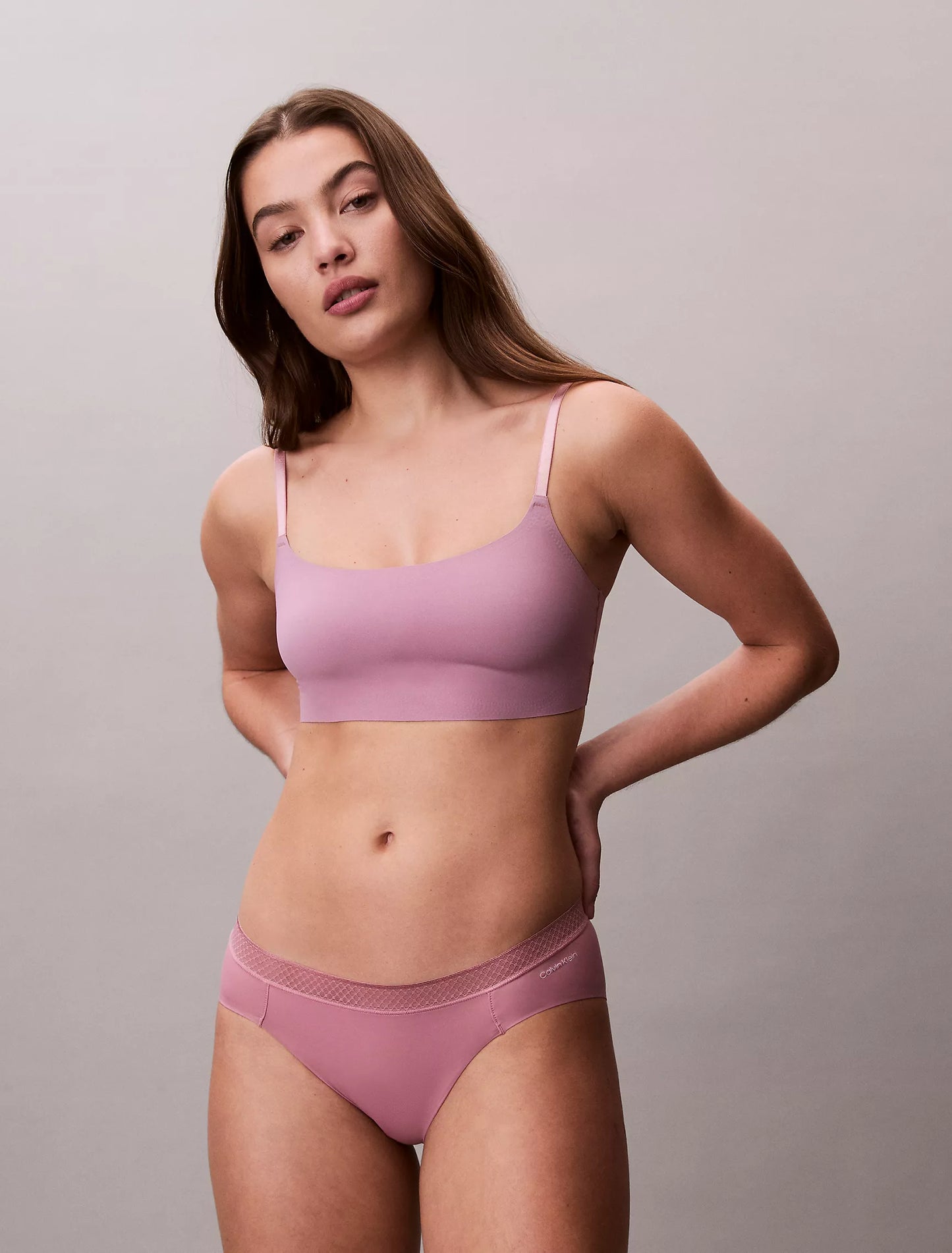 Women Invisibles Wirefree Lightly Lined Bralette