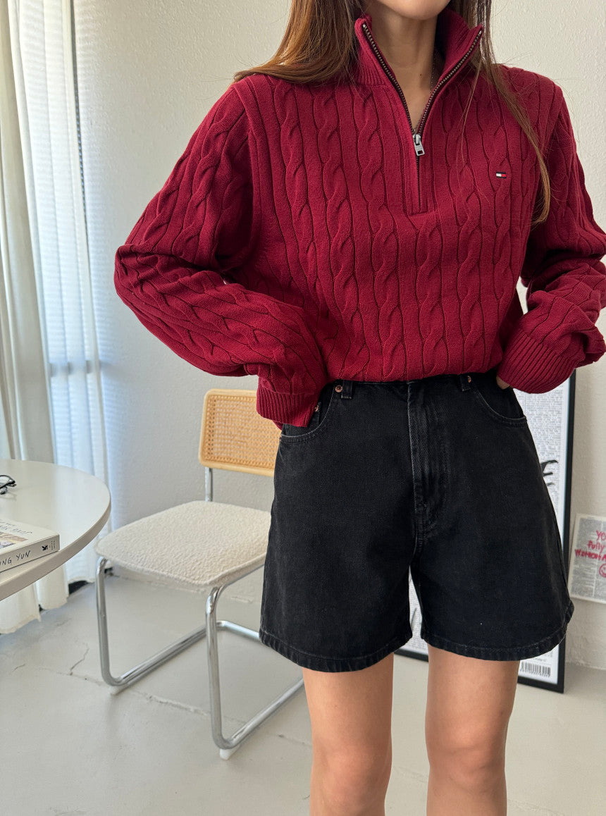 Men Cable Knit Quarter-Zip Sweater