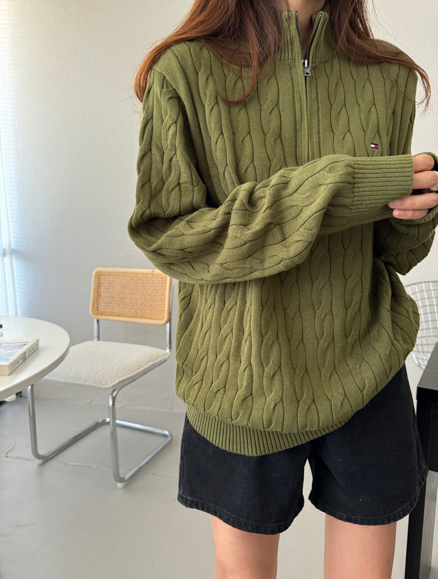 Men Cable Knit Quarter-Zip Sweater