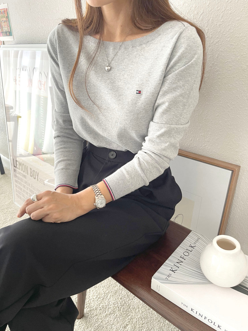 Women Soild Boatneck Sweater