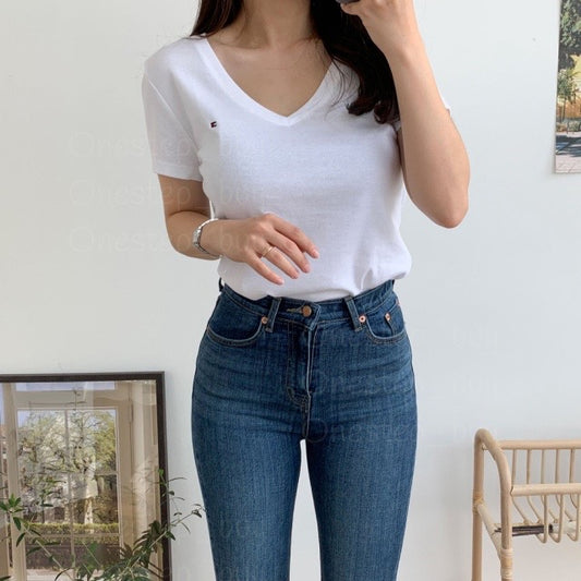 Women Vneck Tee